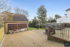 Photo 11- click for photo gallery